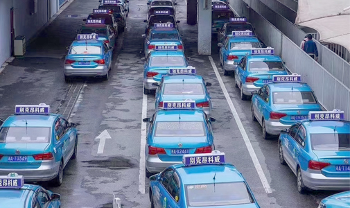 湖南省怀化市智能出租车LED全彩顶灯屏安装项目